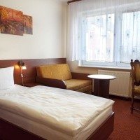 Hotel k. Poznania pokoje noclegi bankiety imprezy wypoczynek w Polsce
